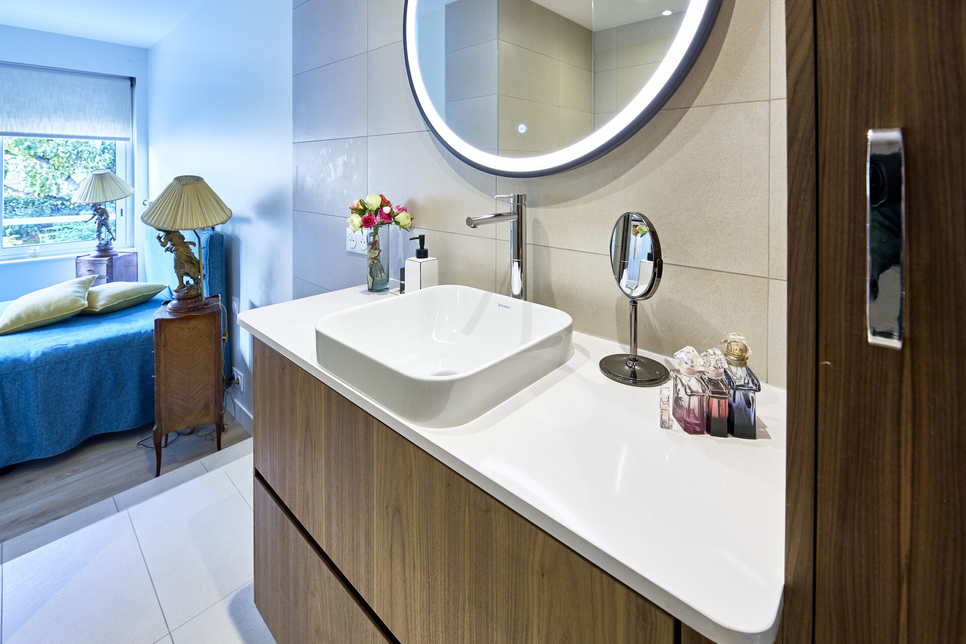 Casa de Banho Preta - Acabamentos